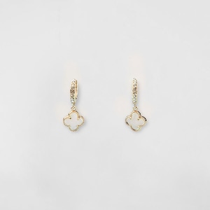 Brand Name: avec Clover Hoop Earrings